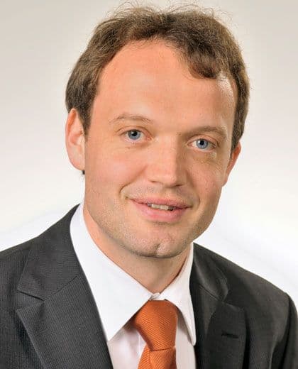 Professor Hans-Dieter Gerner – Photo 1