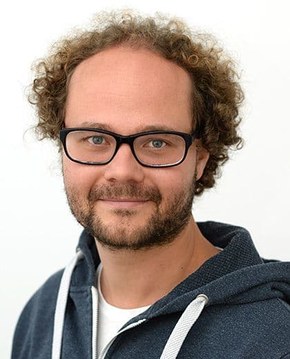 Dr. Simon Janssen