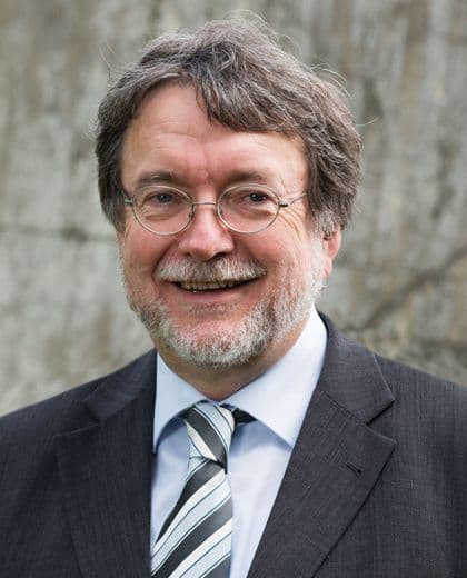 Porträtfoto von Prof. Dr. Dr. Joachim Möller