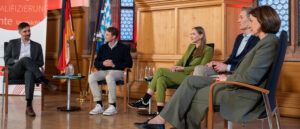 Podium bei den Nürnberger Gesprächen 2026.